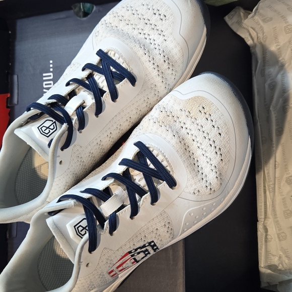 Born Primitive Savage 1 White Sneakers Womens Size 8 - Picture 2 of 8